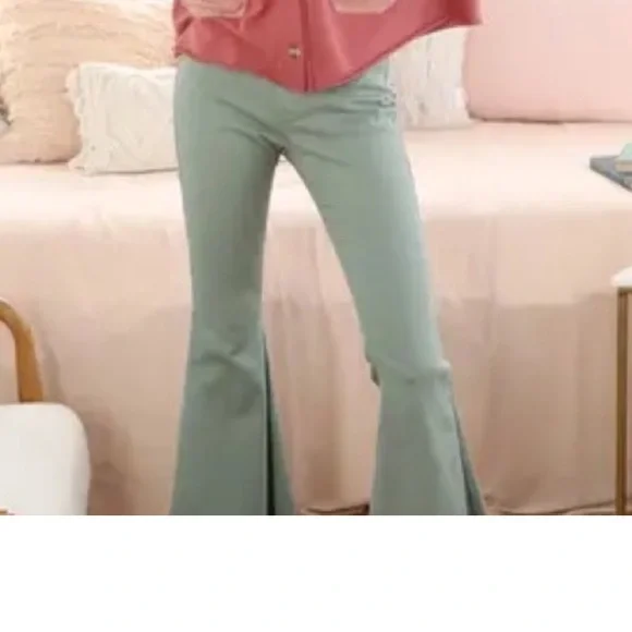 Peach Love California Olive Pants - Picture 2 of 5